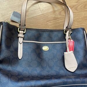 Coach Peyton bag brand new with tags NEVER USED!